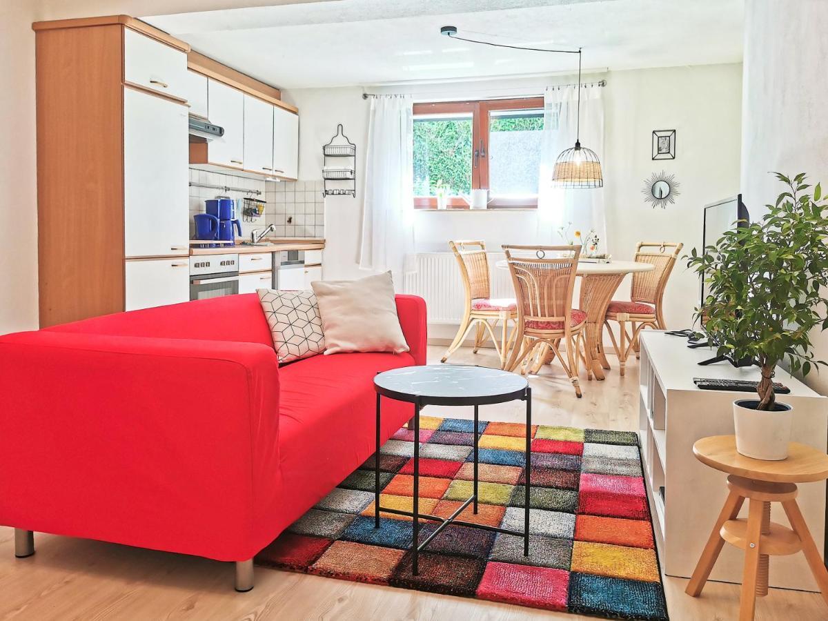 Flex Living - Business- Und Ferienwohnung Wassermann Dresda Esterno foto