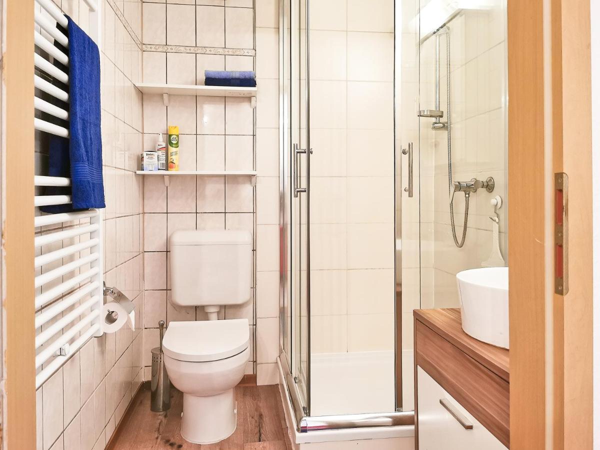Flex Living - Business- Und Ferienwohnung Wassermann Dresda Esterno foto